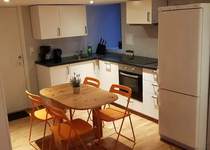 Guest house Skuteviken 40 3*